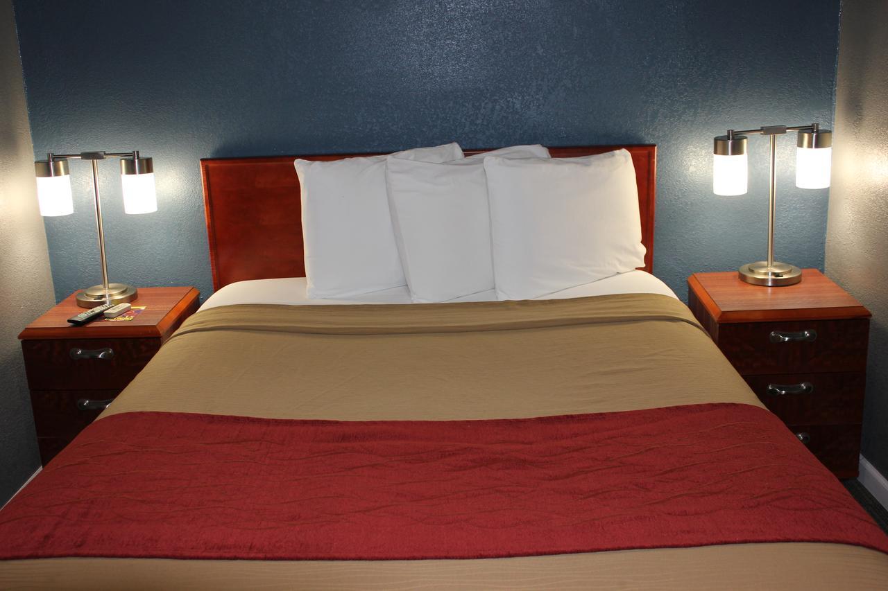 Econo Lodge オスカルーサ  エクステリア 写真
